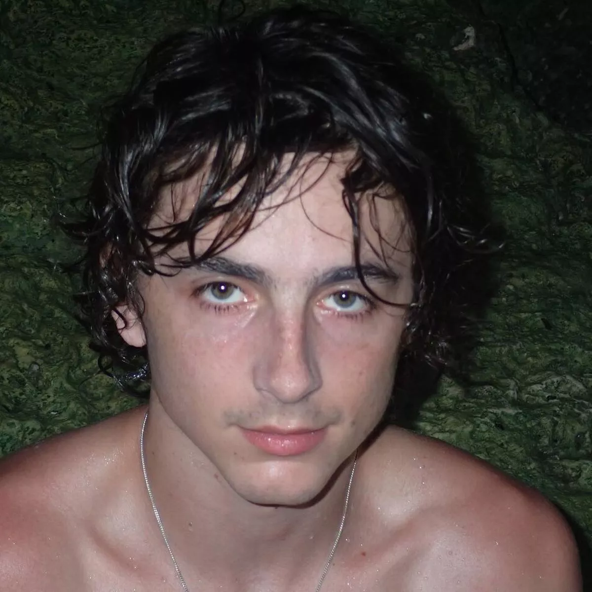 0_Timothee-Chalamet-posts-shirtless-in-thirsty-insta-snaps-as-kylie-jenner-rumours-heat-up.jpg