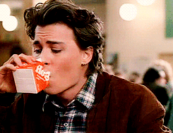 tumblr_owna9plbWe1v32o2zo2_250.gifv