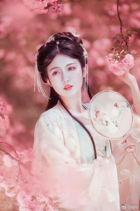 Chinese ancient girl !!!
