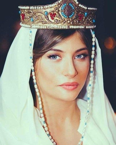 Georgia | Iranian girl, Women, Country women