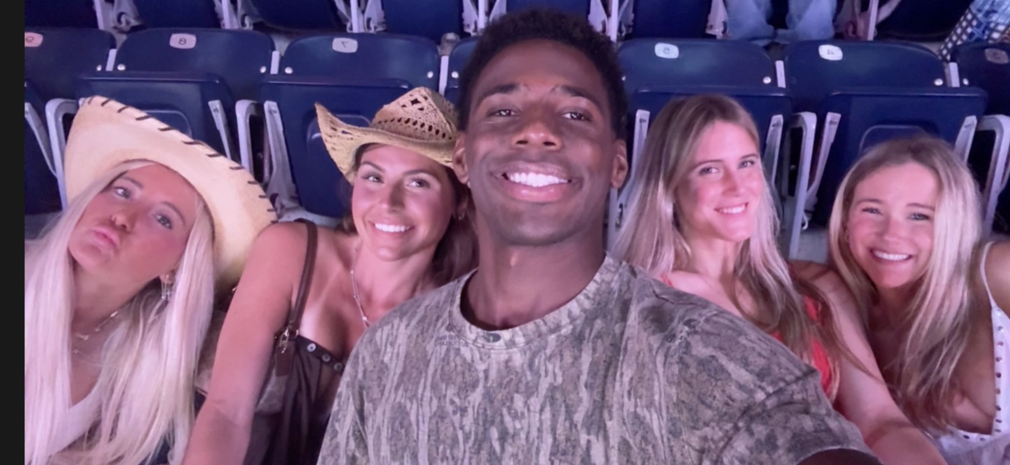 1783142077247