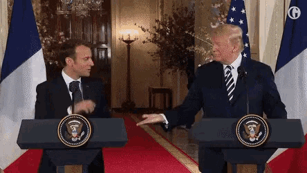 Trump Macron GIF - TrumpMacron MacronTrump EmmanuelMacron - Discover &  Share GIFs