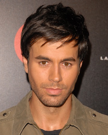 enrique-iglesias-medium.jpg