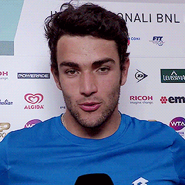 tumblr_pri3uxWmnH1y78h9ro2_400.gif