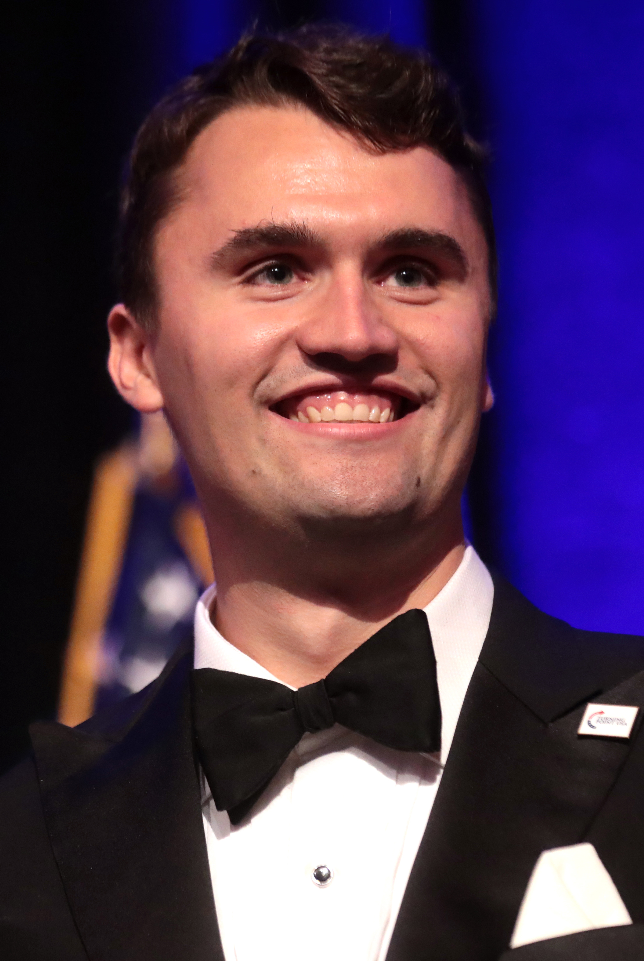 Charlie_Kirk_%2849271286182%29_%28cropped%29.jpg