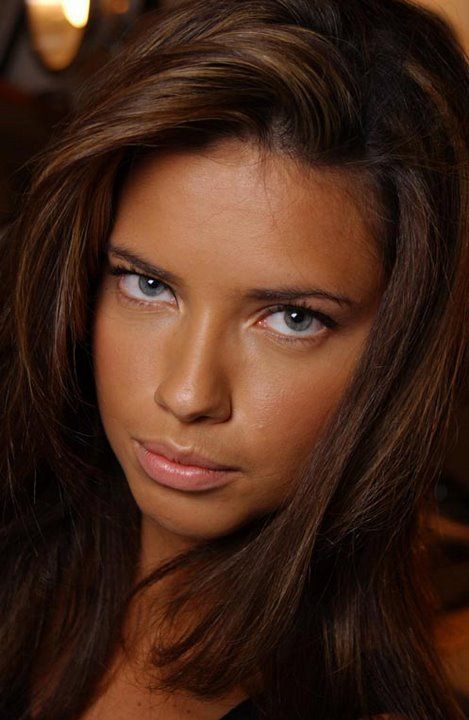 Adriana Lima #tan #beautiful