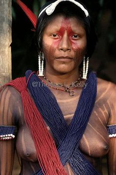 e2e575550f2f0c71eaec163657d1c7cc--world-cultures-woman-body.jpg
