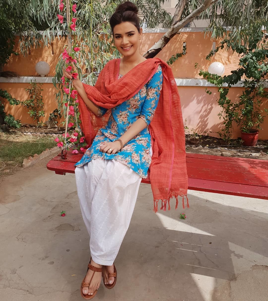 Kiran-Haq-Feet-3786599.jpg