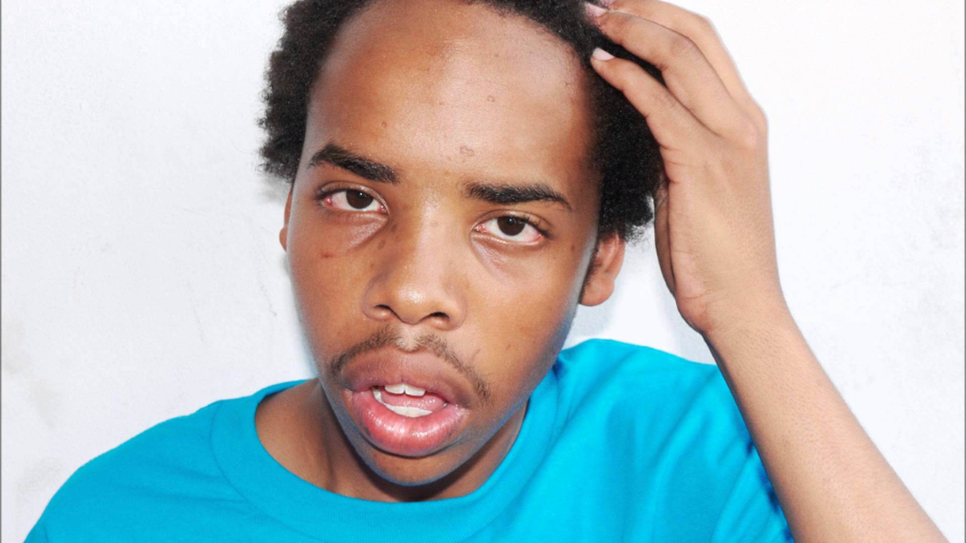 Earl-Sweatshirt-2.jpg