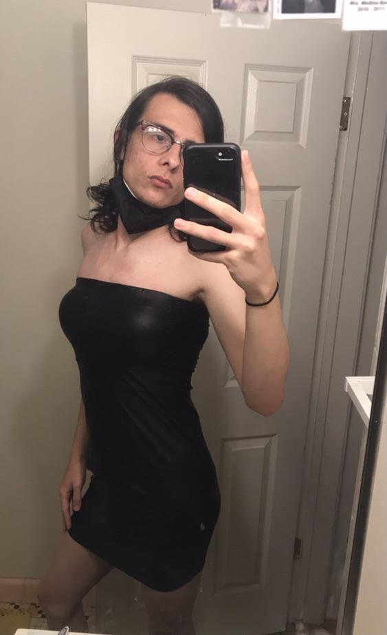 Selfie in my fav dress❤️: crossdressing