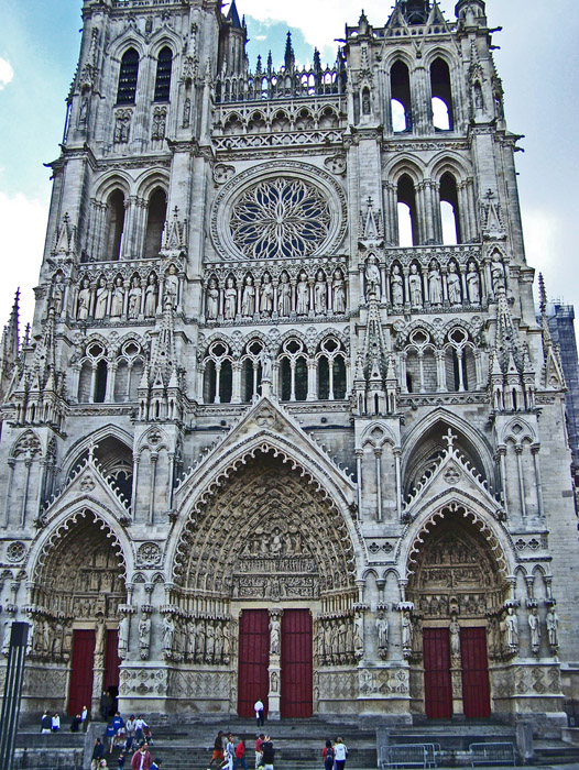 Amiens-Cathedral.jpg