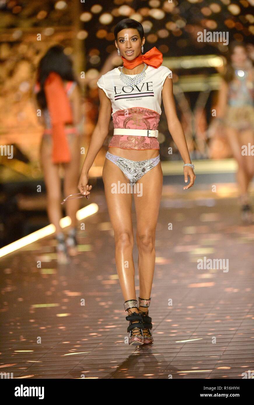 jourdana-phillips-on-the-runway-for-2018-victorias-secret-fashion-show-runway-pier-94-new-york-ny-november-8-2018-photo-by-kristin-callahaneverett-collection-R16HYH.jpg