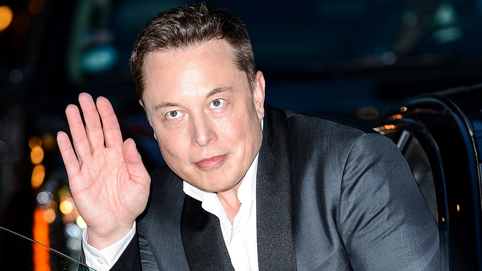 6 Interview Strategies That Elon Musk Uses to Hire at SpaceX and Tesla ...
