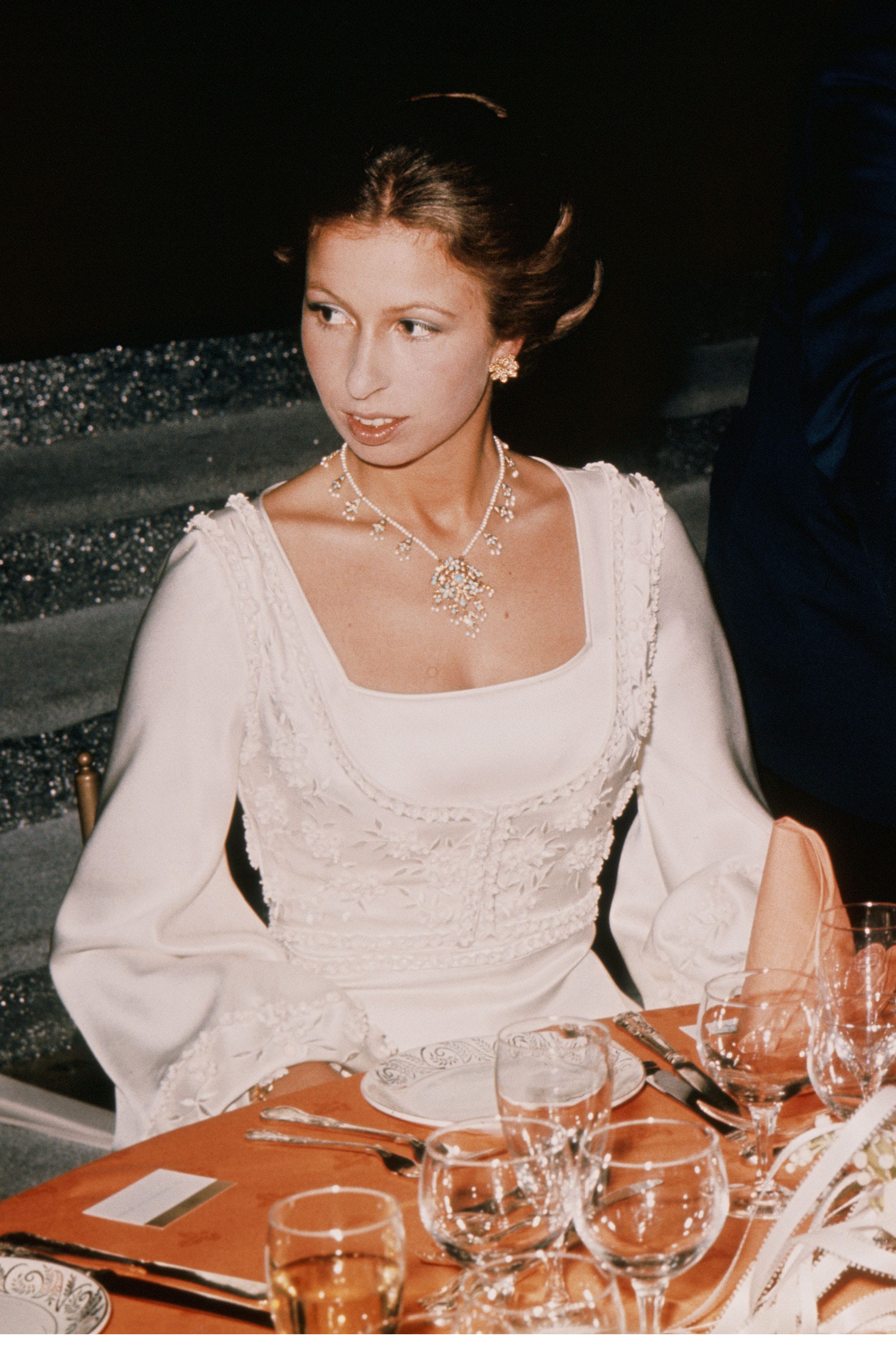 hbz-princess-anne-1973-gettyimages-107419780-1502998276.jpg