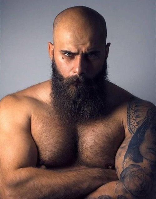 f35804fa6147a3cc067d6e1ff986b92b--bald-man-bearded-men.jpg