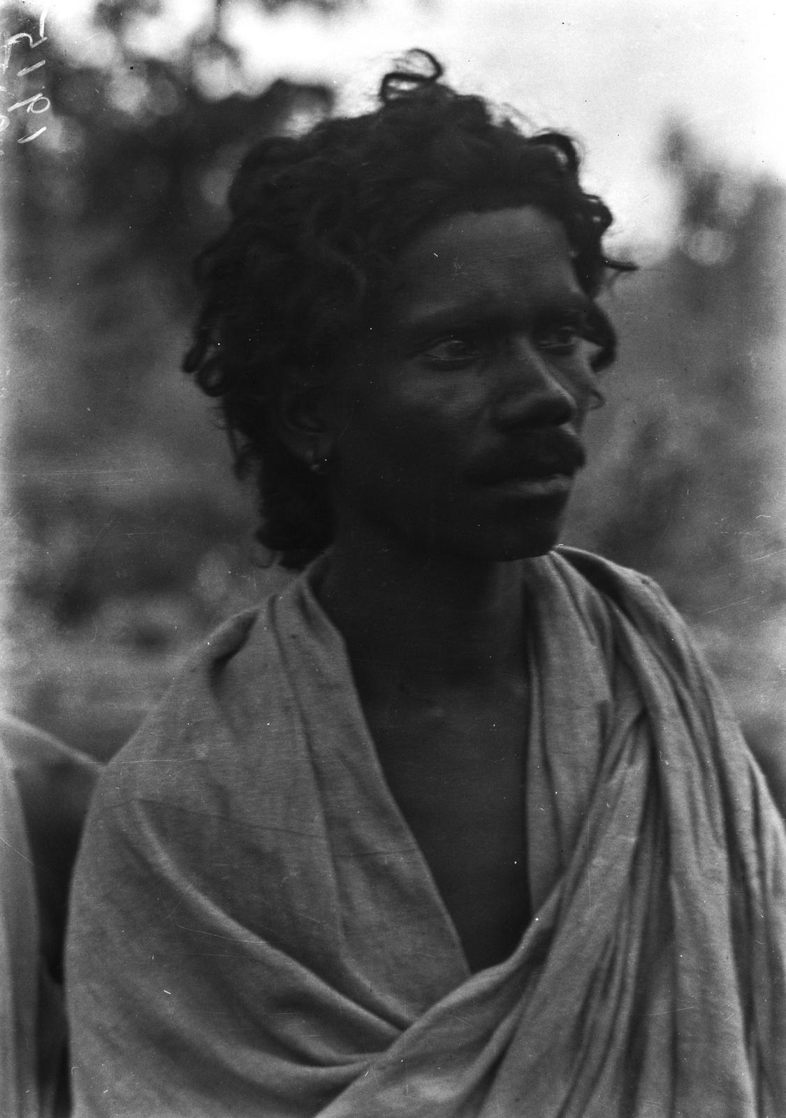 men-of-kerala-1890-1920-v0-lii4ovvvdiw81.jpg