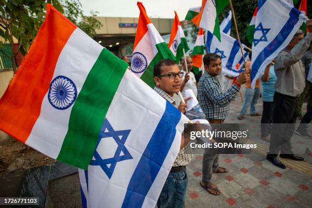 supporter-of-the-bjp-holding-flags-expressing-their-opinions-during-a-protest-to-show.jpg