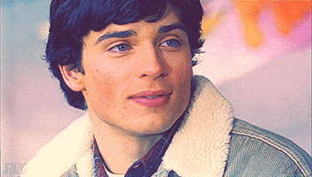 tom welling smallville GIF tom welling smallville GIF