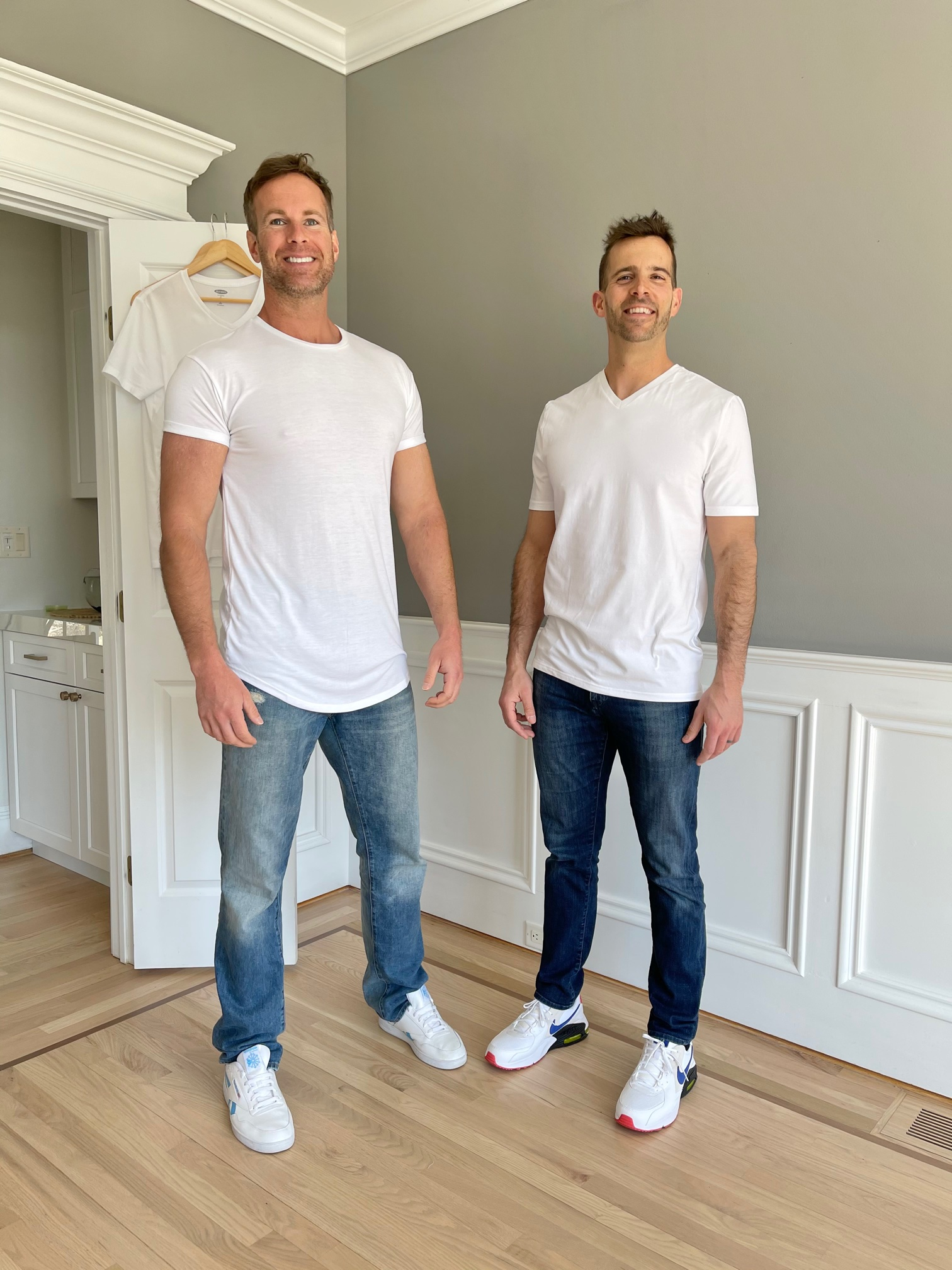 pinteresting-plans-best-white-tees-for-men-2.jpg