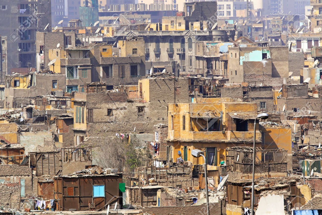 16964083-bad-and-dirty-slum-houses-in-middle-east.jpg