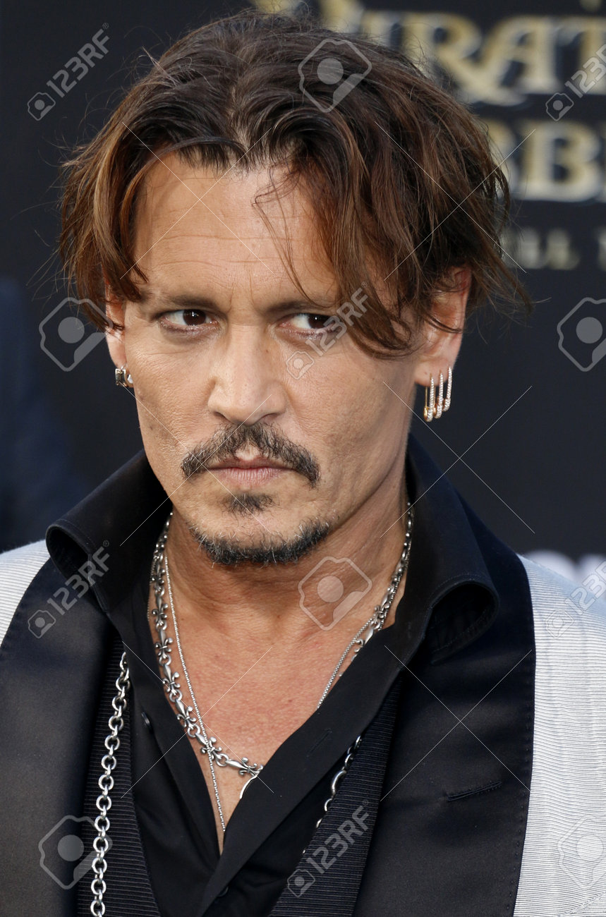 79042851-johnny-depp-at-the-u-s-premiere-of-pirates-of-the-caribbean-dead-men-tell-no-tales-held-at-the-dolby.jpg