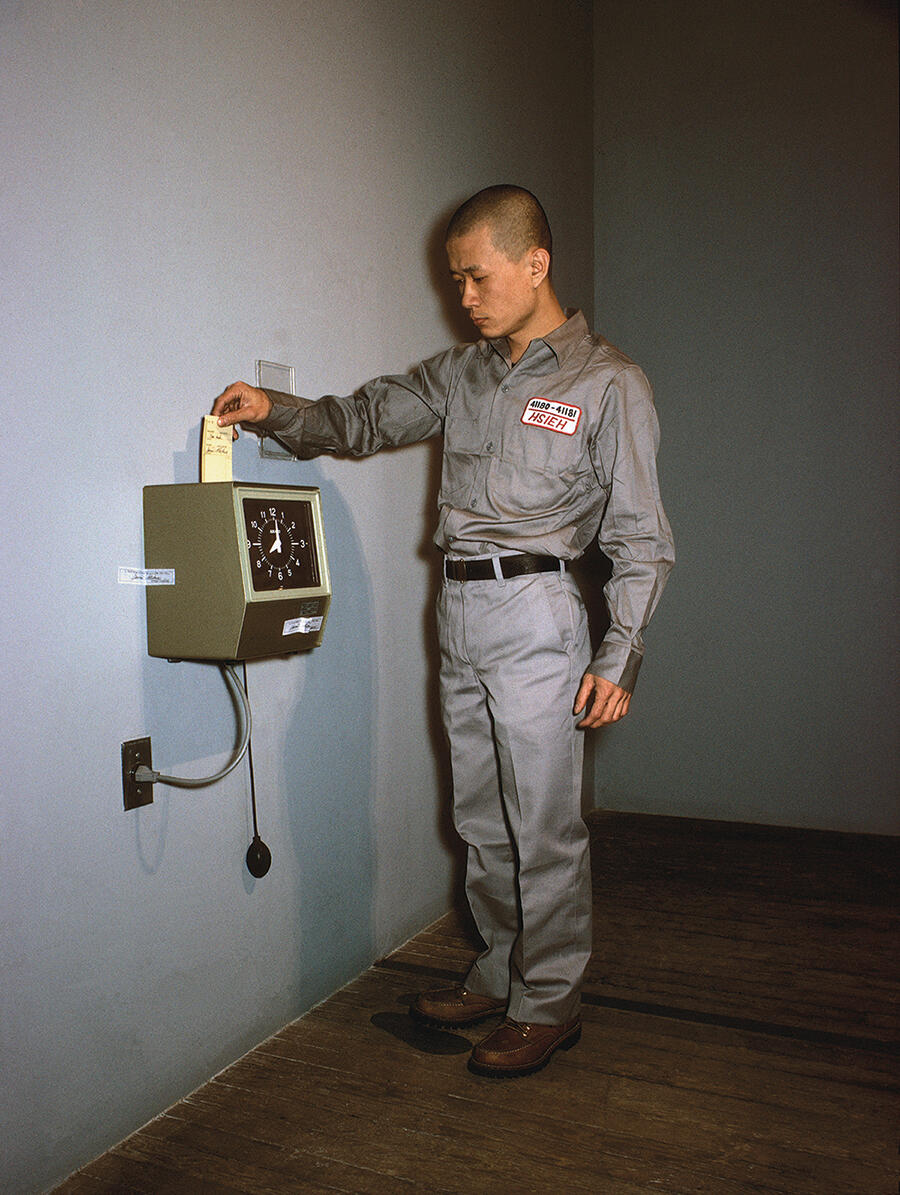 tehching-hsieh-one-year-performance-1980-1981-performance-view.jpg