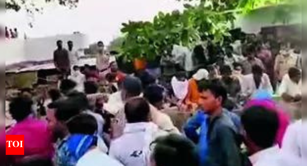 timesofindia.indiatimes.com