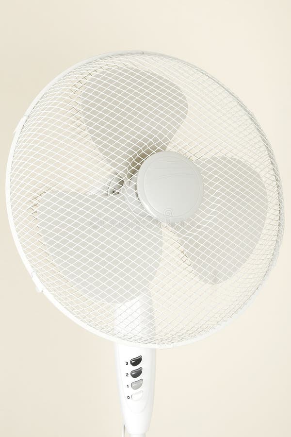 fan-ventilator-hot-summer-days-14759346.jpg