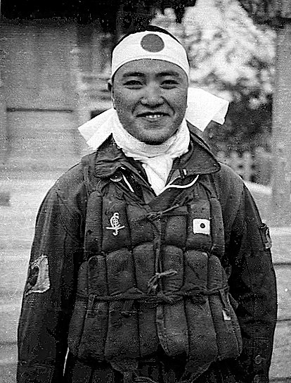 Ensign_Kiyoshi_Ogawa_hit_Bunker_Hill_%28new%29.png Ensign_Kiyoshi_Ogawa_hit_Bunker_Hill_%28new%29.png