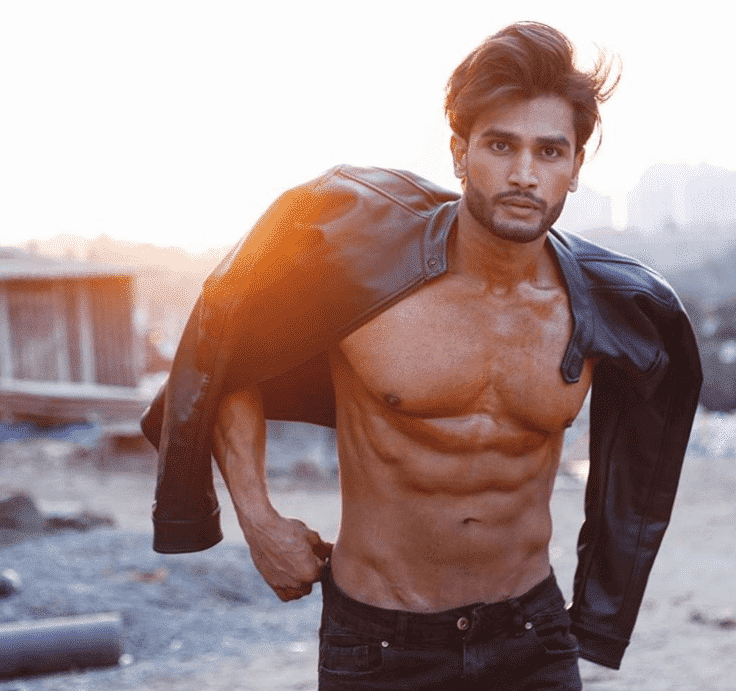 rohit-khandelwal-top-indian-male-model.png